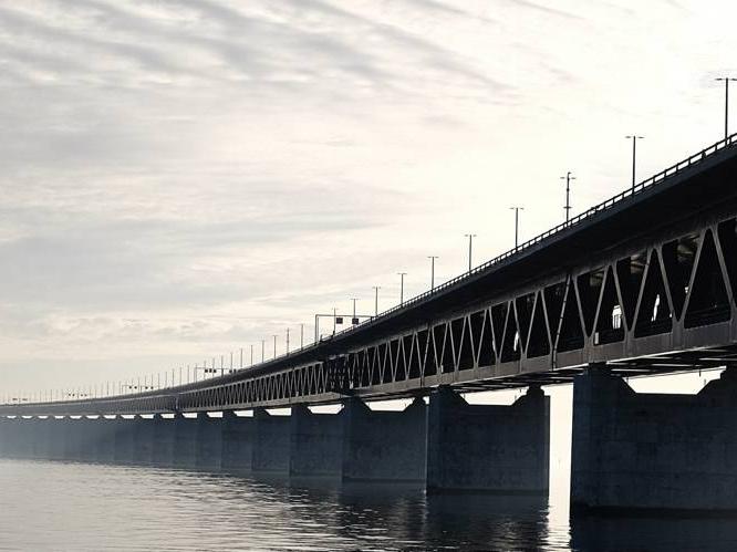 Large bridge over water